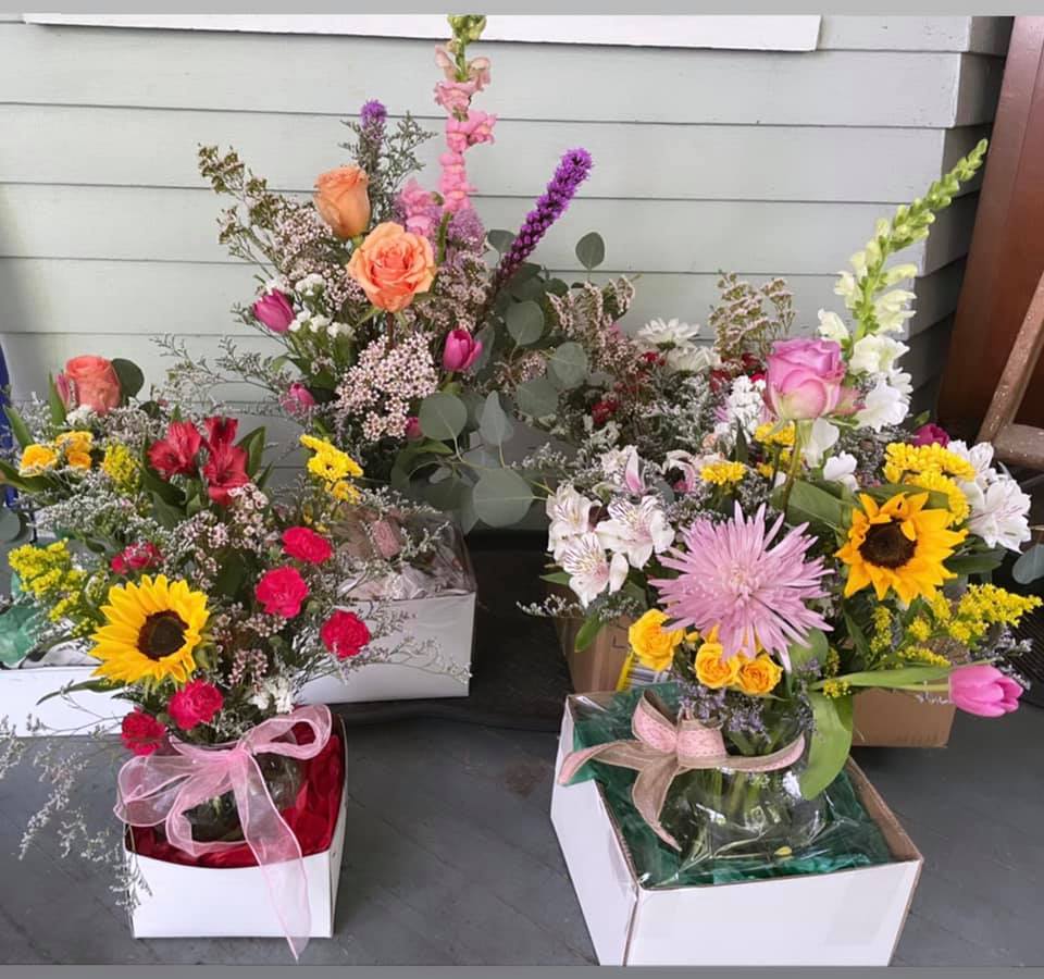 Full bloom: More than 300 nursing home residents received bouquets for Mother’s Day