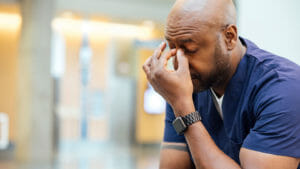 Nursing expert outlines 3-step plan for addressing burnout, related stress