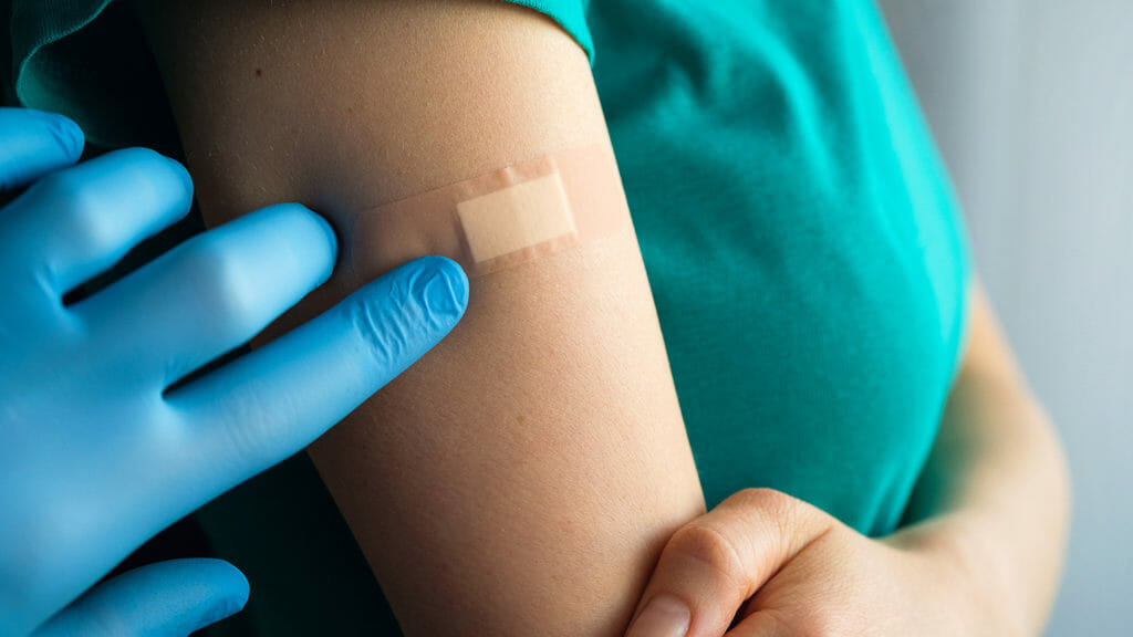 COVID-19, flu shots down in healthcare workers, studies find